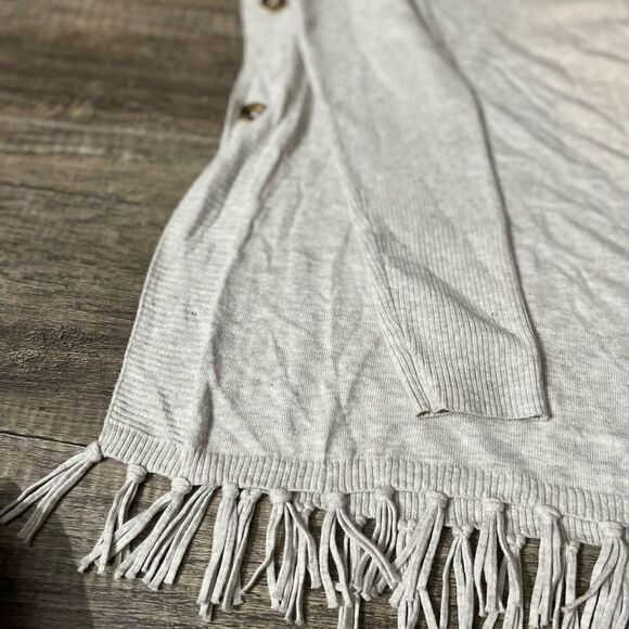 Lilly Pulitzer Ramona Fringe Sweater Small - Picture 5 of 6